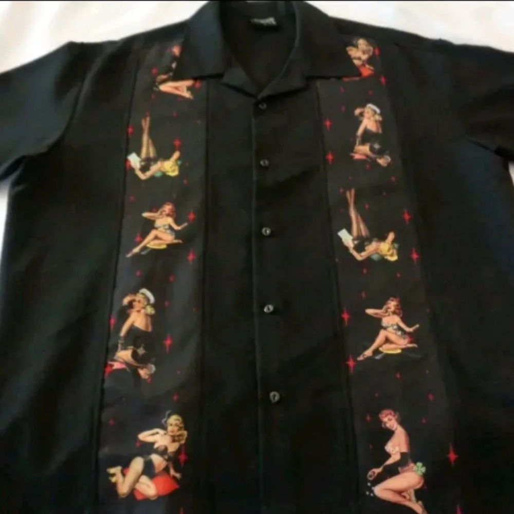 VINTAGE STEADY LAST CALL (USA) MENS XL IN BLACK W/ TEN PIN-UPS ON FRONT